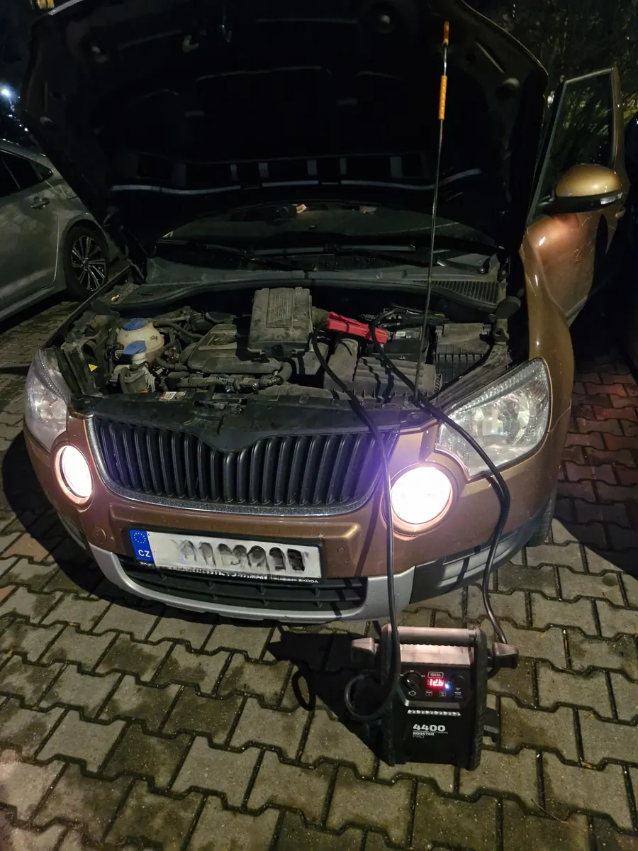 Holowanie auta 4x4 na lawecie